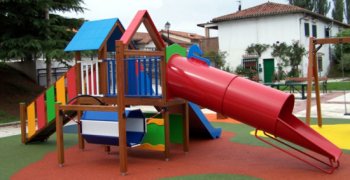  B-Parque conjunto polietileno y madera | Parques infantiles de exterior | Parques infantiles JM