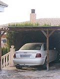 REF 103. Pérgola parking. Chalet particular en Alicante:
Pérgola de aparcamiento con tégola en techo