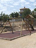 REF 180. Parque infantil. Urbanización en Torrente (Valencia)